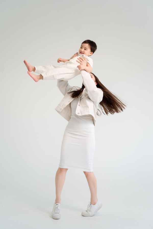 Radości i wyzwania związane z&nbsp;macierzyństwem